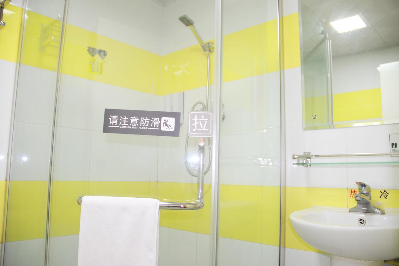7Days Inn Deyang Zhongjiang Kuishan Park Εξωτερικό φωτογραφία