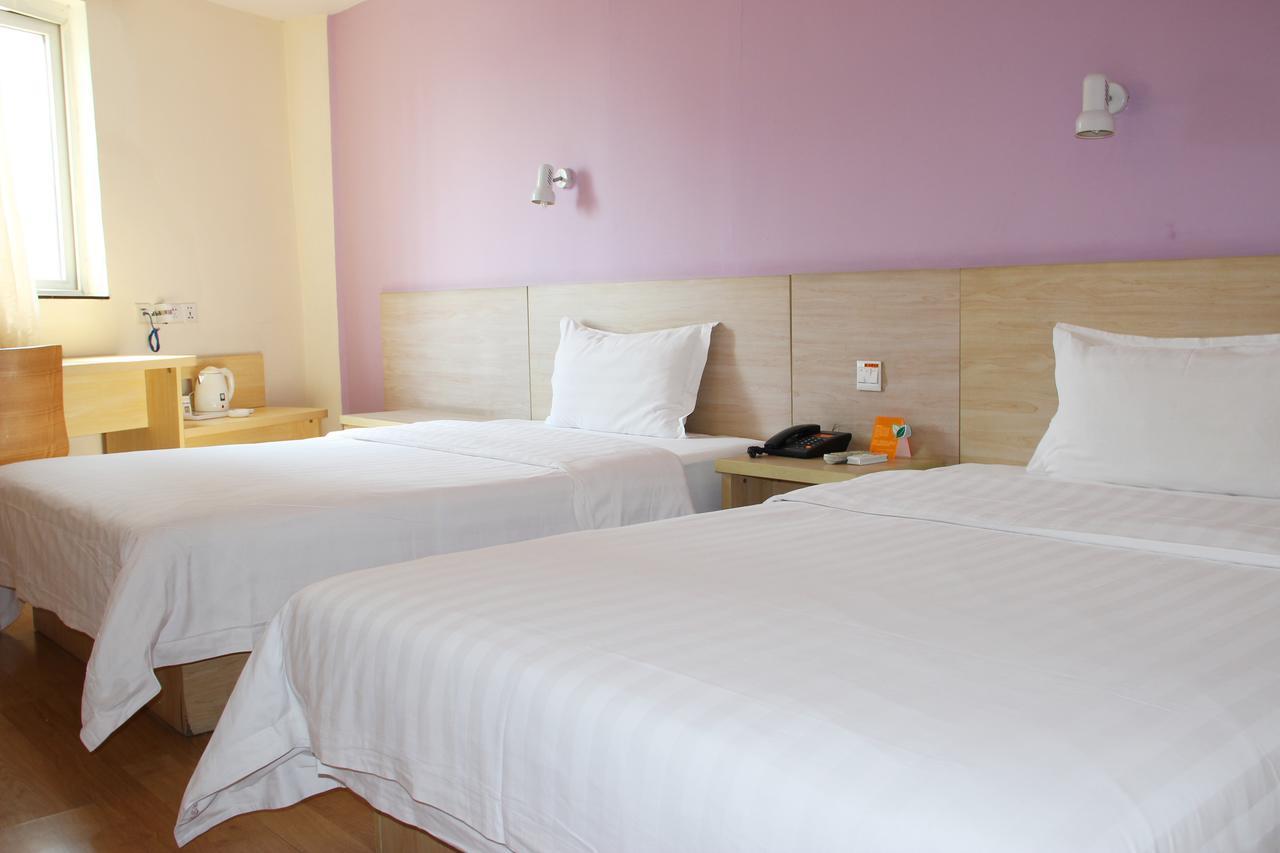 7Days Inn Deyang Zhongjiang Kuishan Park Εξωτερικό φωτογραφία