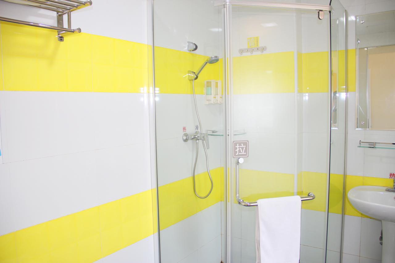 7Days Inn Deyang Zhongjiang Kuishan Park Εξωτερικό φωτογραφία